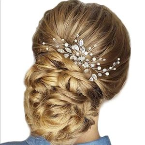 Crystal hair pin